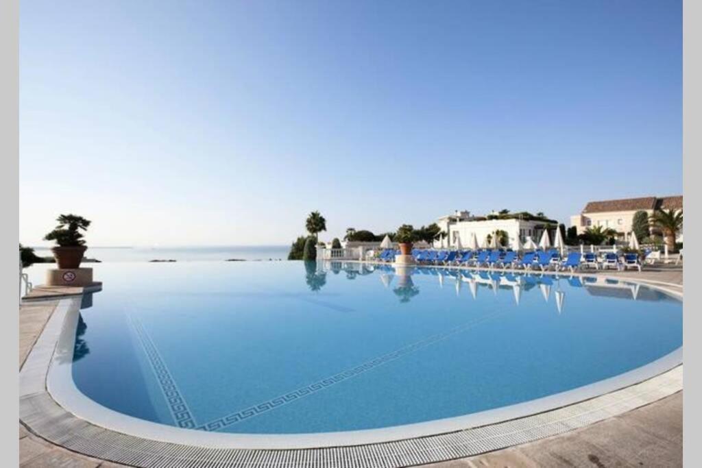 Appartement Lumineux dans Résidence avec Piscine Cannes Extérieur photo