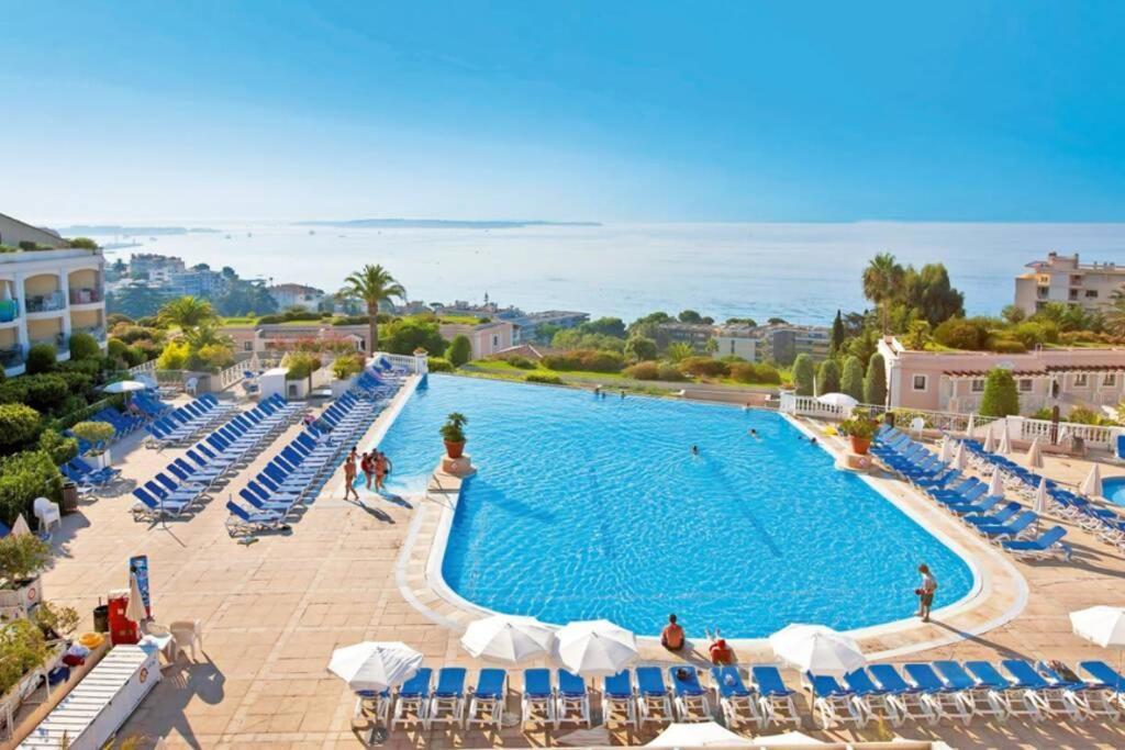 Appartement Lumineux dans Résidence avec Piscine Cannes Extérieur photo